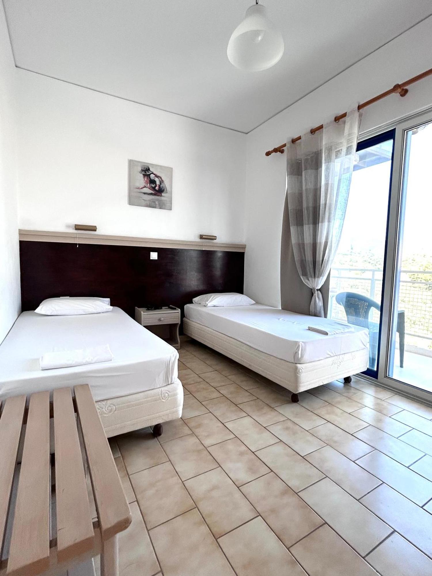 Bay Holiday Hotel & Spa Karavomilos  Ngoại thất bức ảnh